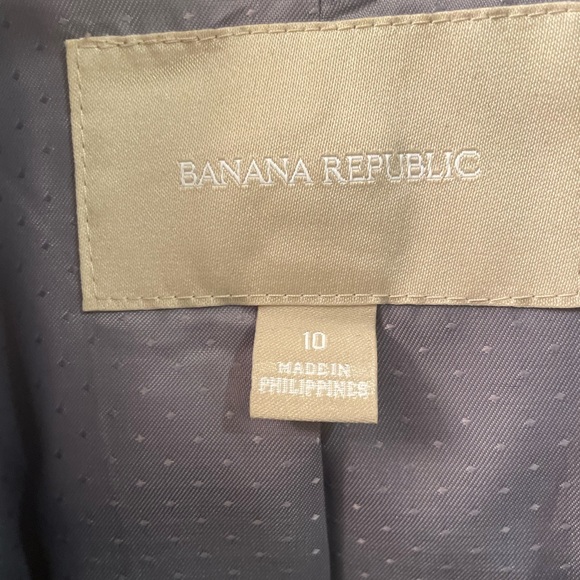 Banana Republic Black Blazer - Picture 2 of 5